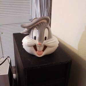 Bugs Bunny planter
